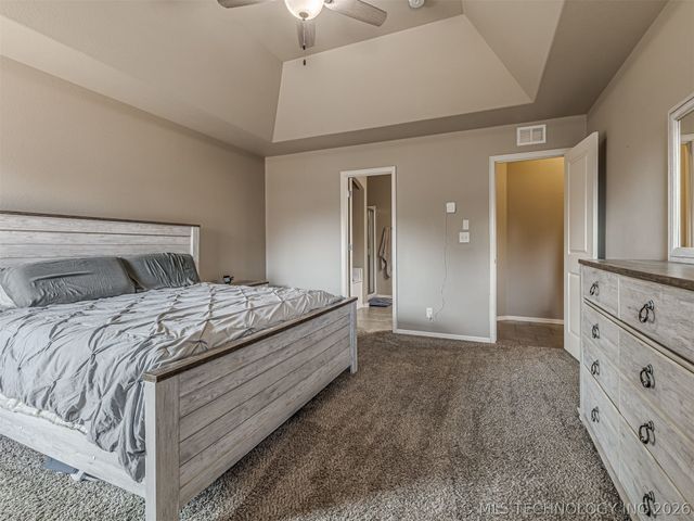 13605 S Owasso Avenue, Glenpool, OK 74033