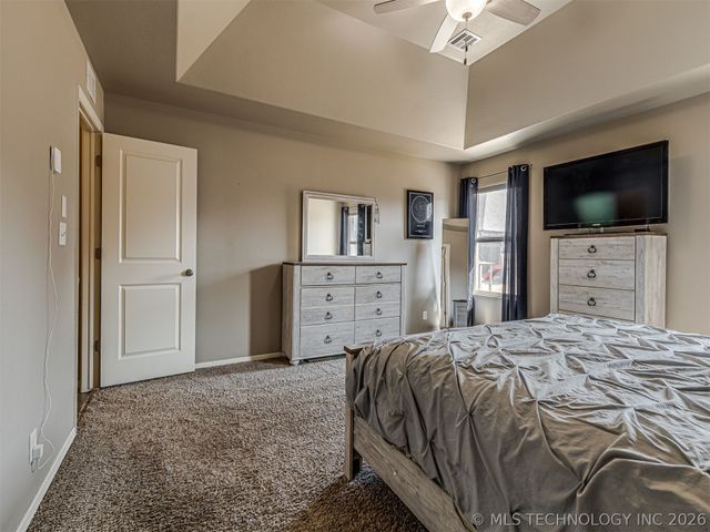 13605 S Owasso Avenue, Glenpool, OK 74033