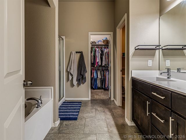 13605 S Owasso Avenue, Glenpool, OK 74033