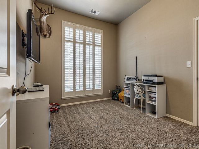 13605 S Owasso Avenue, Glenpool, OK 74033