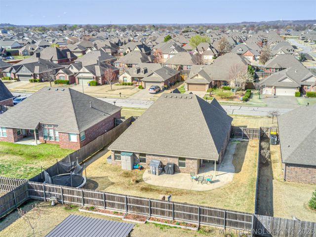 13605 S Owasso Avenue, Glenpool, OK 74033