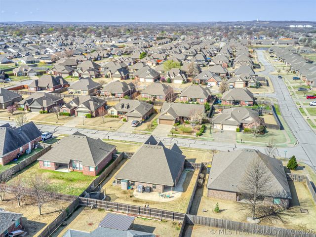 13605 S Owasso Avenue, Glenpool, OK 74033