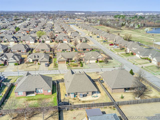 13605 S Owasso Avenue, Glenpool, OK 74033