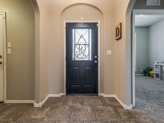 13605 S Owasso Avenue, Glenpool, OK 74033