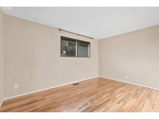 13315 Sw HAVENCREST St, Beaverton, OR 97005