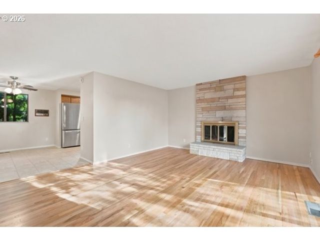 13315 Sw HAVENCREST St, Beaverton, OR 97005