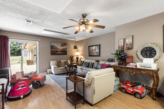 442 High View Drive, Denison, TX 75020