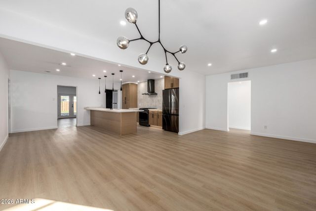 3321 N 17TH Drive, Phoenix, AZ 85015