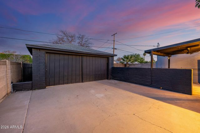 3321 N 17TH Drive, Phoenix, AZ 85015
