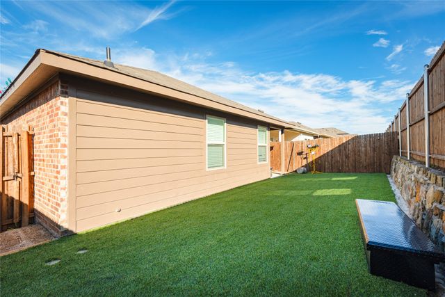 904 Corral Street, Royse City, TX 75189