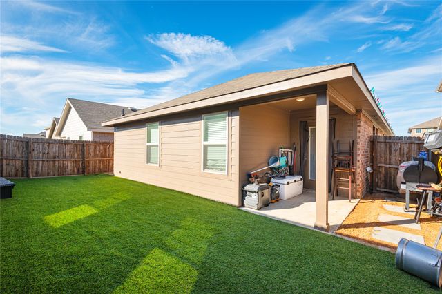 904 Corral Street, Royse City, TX 75189