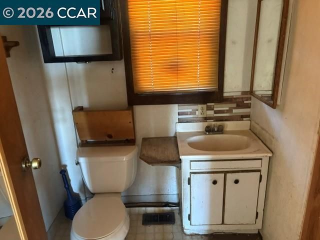 516 Ward Street, Martinez, CA 94553