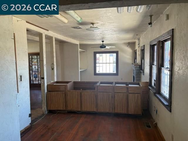 516 Ward Street, Martinez, CA 94553