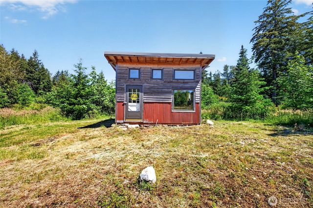 0 Russian Hill Lane SE, Rainier, WA 98576