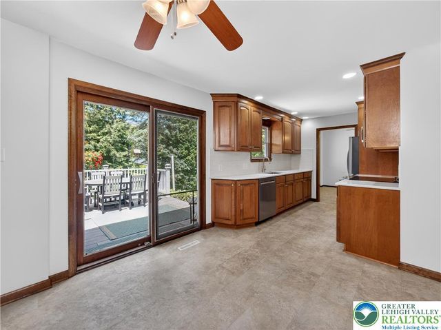 1921 Latta Street, South Whitehall Twp, PA 18104