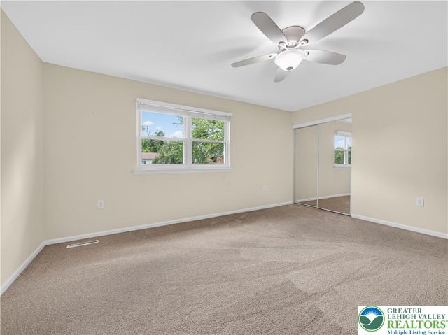1921 Latta Street, South Whitehall Twp, PA 18104