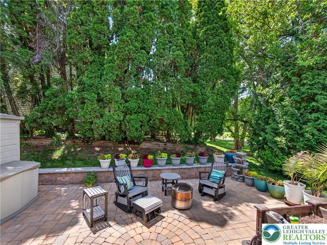 1921 Latta Street, South Whitehall Twp, PA 18104