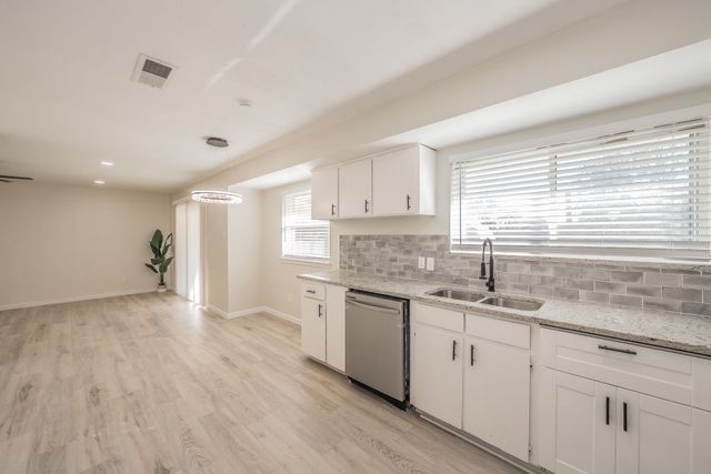 1605 Pisces Street, Grand Prairie, TX 75051