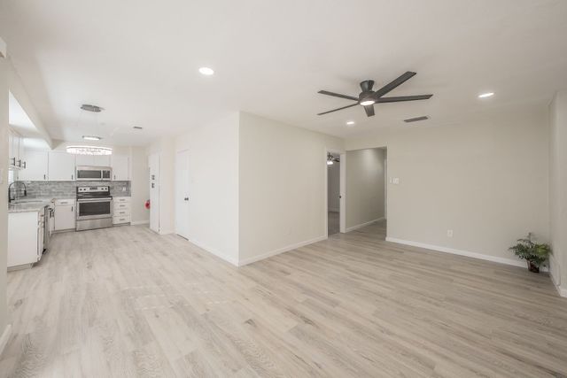 1605 Pisces Street, Grand Prairie, TX 75051