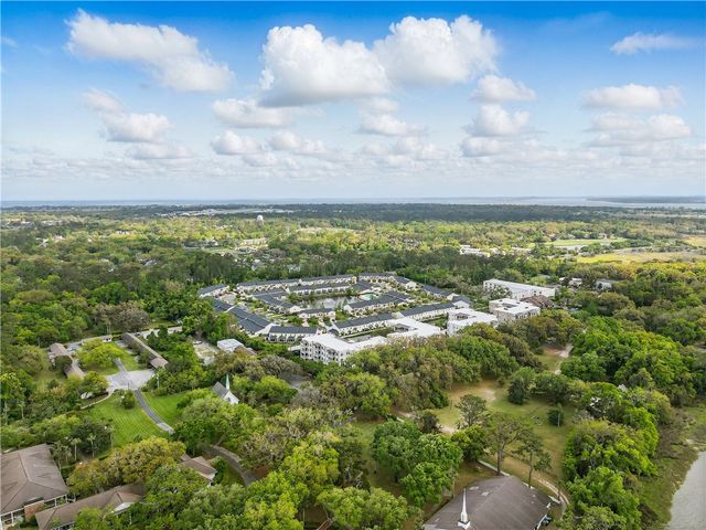 803 Mariners Circle, St Simons Island, GA 31522