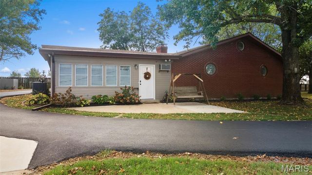 608A State Highway H, Sikeston, MO 63801