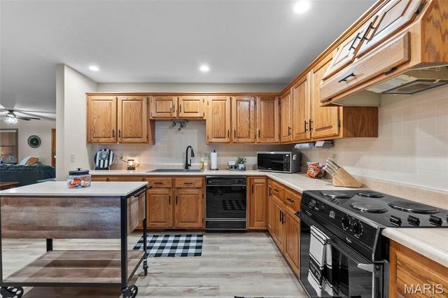 608A State Highway H, Sikeston, MO 63801