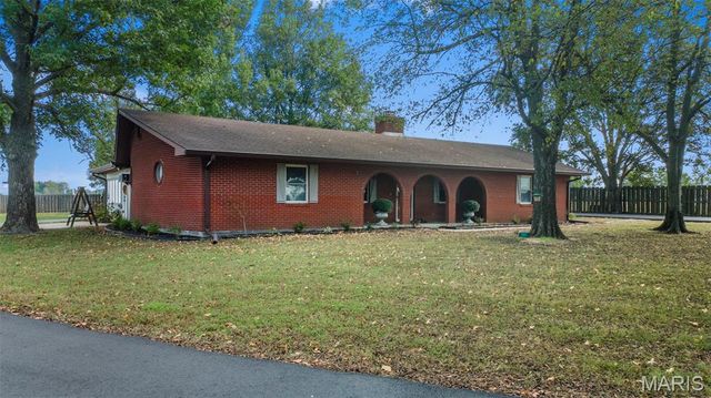 608A State Highway H, Sikeston, MO 63801