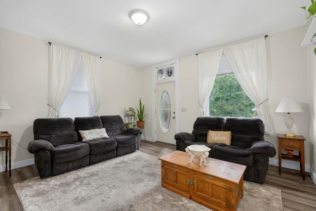 12 Amelia Street, Newport, KY 41071