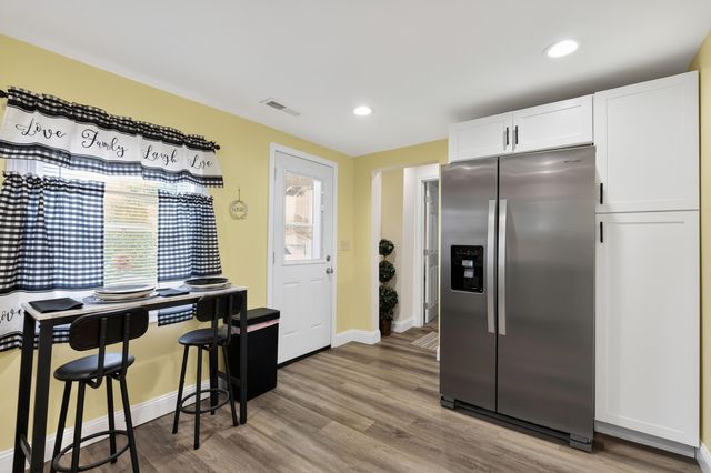 12 Amelia Street, Newport, KY 41071