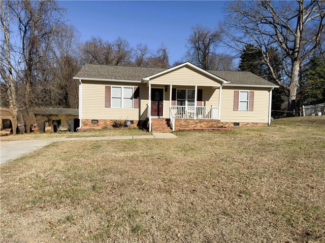 1451 Finsbury Lane, High Point, NC 27260