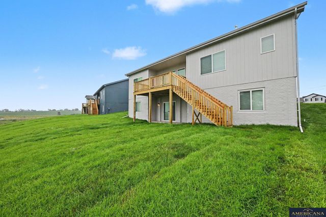 17722 Greenfield Street, Omaha, NE 68136