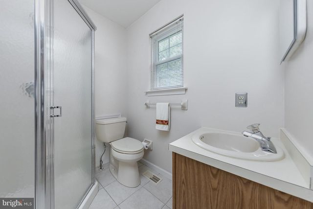 49 GOODWIN PKWY, Sewell, NJ 08080