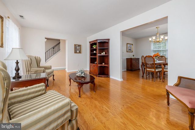 49 GOODWIN PKWY, Sewell, NJ 08080