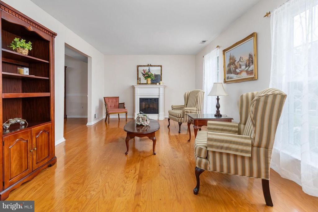 49 GOODWIN PKWY, Sewell, NJ 08080 — photo 2
