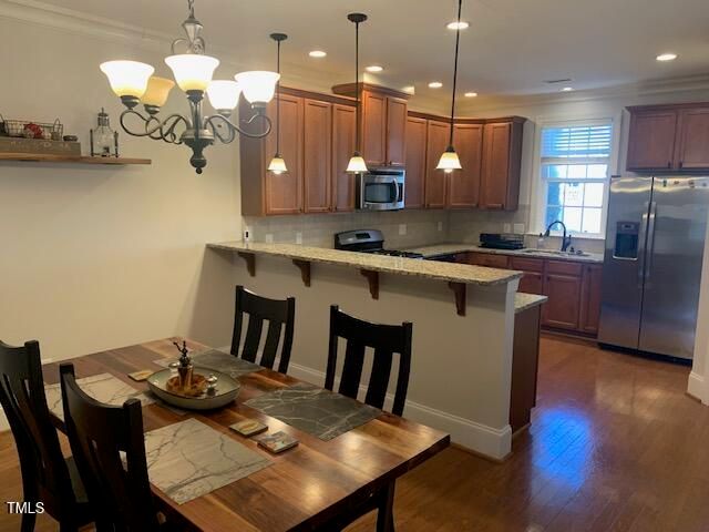 1010 Christopher Drive, Chapel Hill, NC 27517