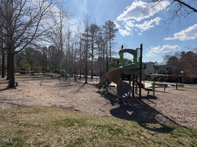 1010 Christopher Drive, Chapel Hill, NC 27517