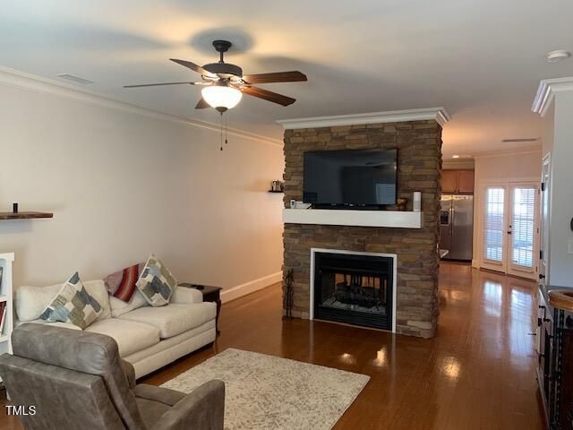 1010 Christopher Drive, Chapel Hill, NC 27517