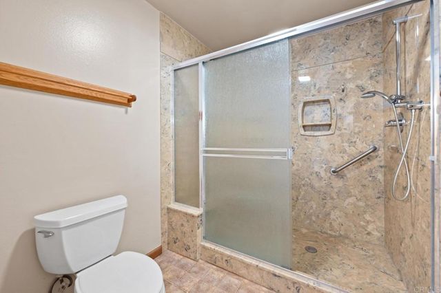 1642 Via Barlovento, San Marcos, CA 92078