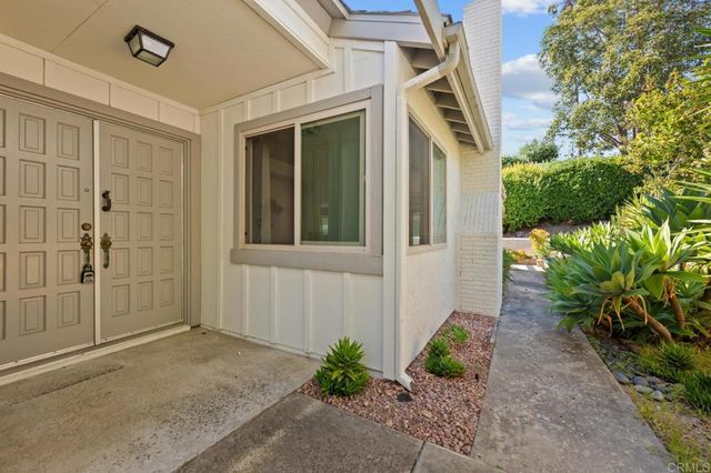 1642 Via Barlovento, San Marcos, CA 92078