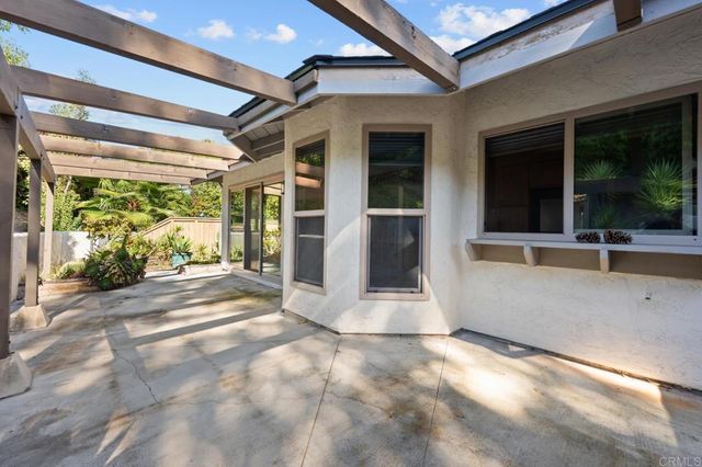 1642 Via Barlovento, San Marcos, CA 92078