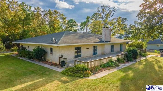 138 Ski Cove Lane, Hartsville, SC 29550