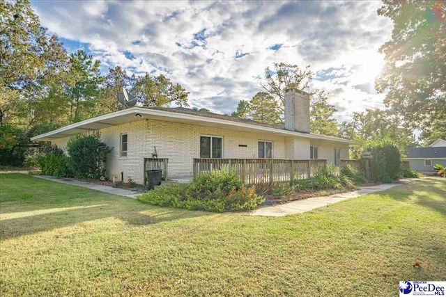 138 Ski Cove Lane, Hartsville, SC 29550