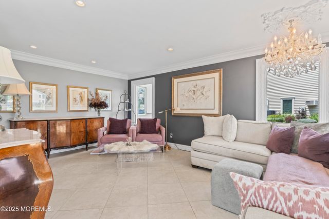 13 Greenfield Road, Manalapan, NJ 07726