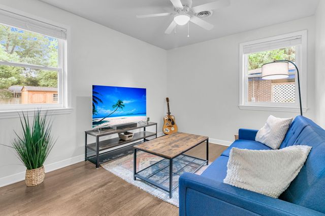1953 Boeing Avenue, Charleston, SC 29407