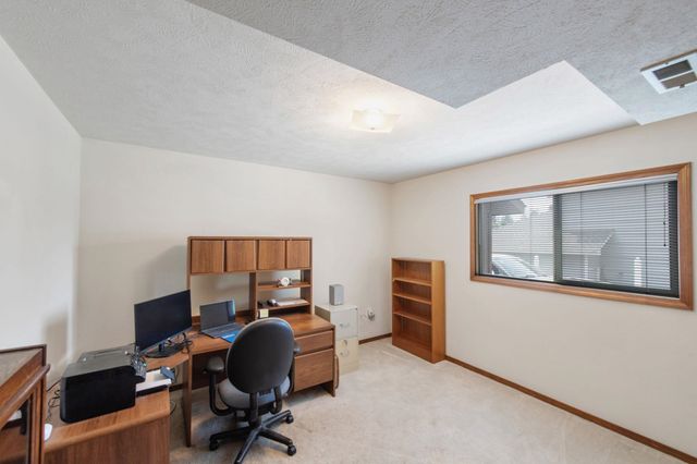 5216 W Ridgecrest Dr, Spokane Valley, WA 99208