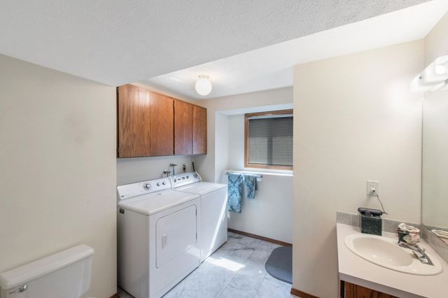 5216 W Ridgecrest Dr, Spokane Valley, WA 99208
