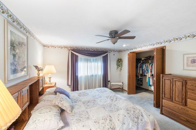 5216 W Ridgecrest Dr, Spokane Valley, WA 99208