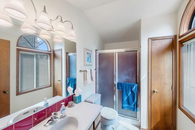 5216 W Ridgecrest Dr, Spokane Valley, WA 99208