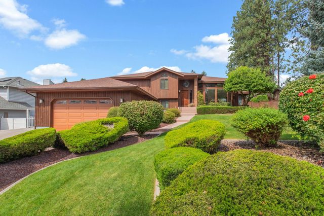 5216 W Ridgecrest Dr, Spokane Valley, WA 99208