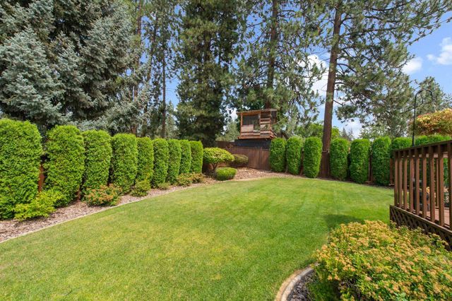 5216 W Ridgecrest Dr, Spokane Valley, WA 99208